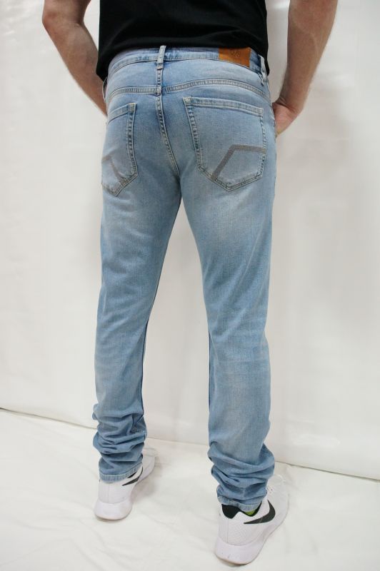 Джинсы  Q/S designed by   CA 58223  29/34  голубой 1903/28 