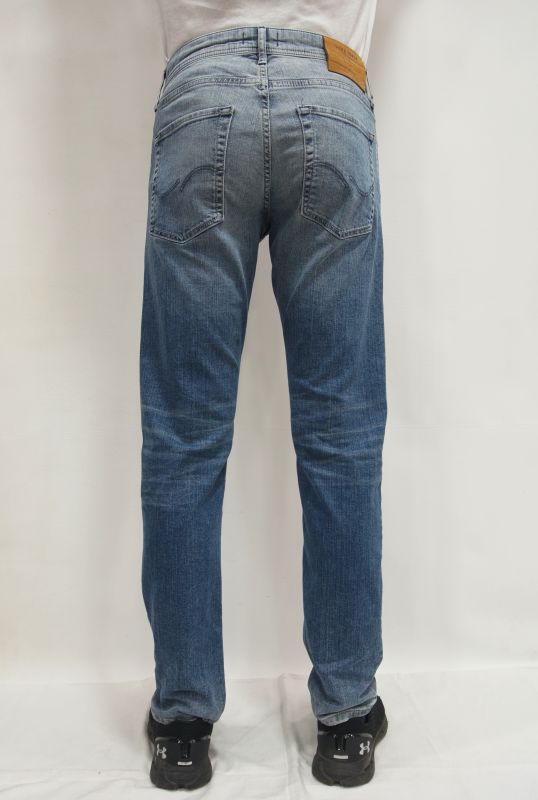 Джинсы   JACK&JONES 008953441 29/32  темно-голубой 1705 
